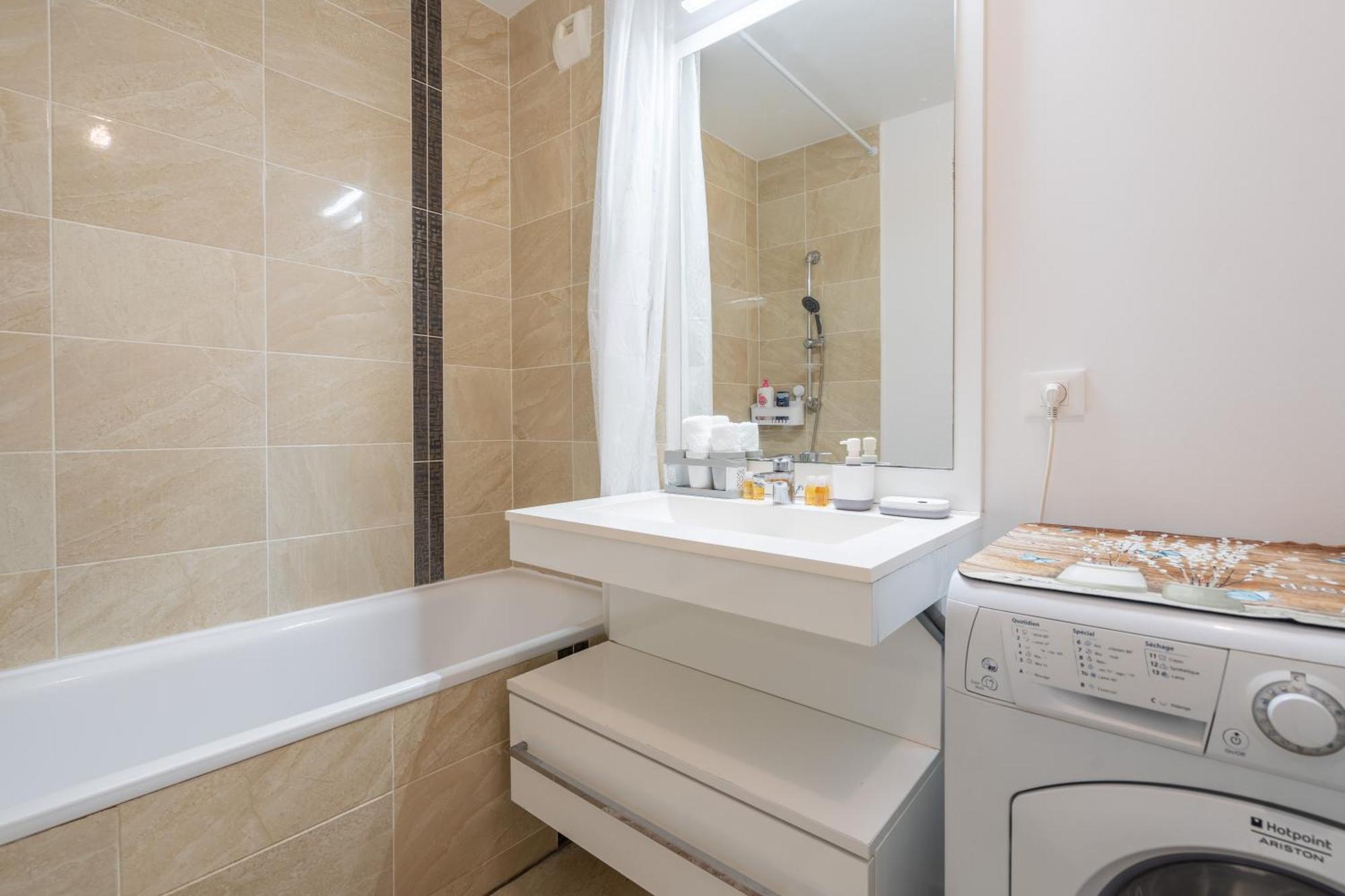 Appartement Cosy & Familial Proche Paris Epinay-sur-Seine Luaran gambar